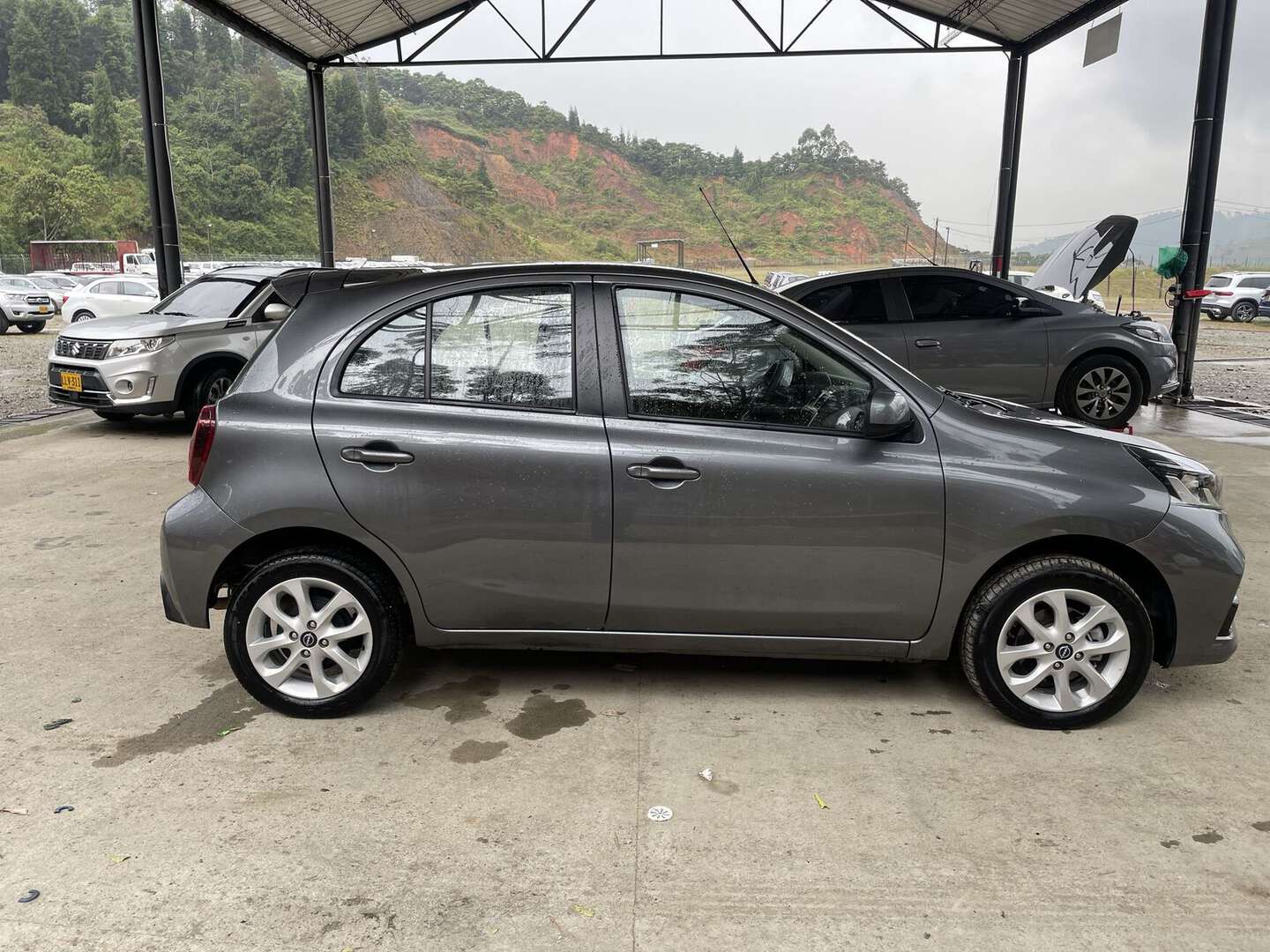 Nissan - March - 2025