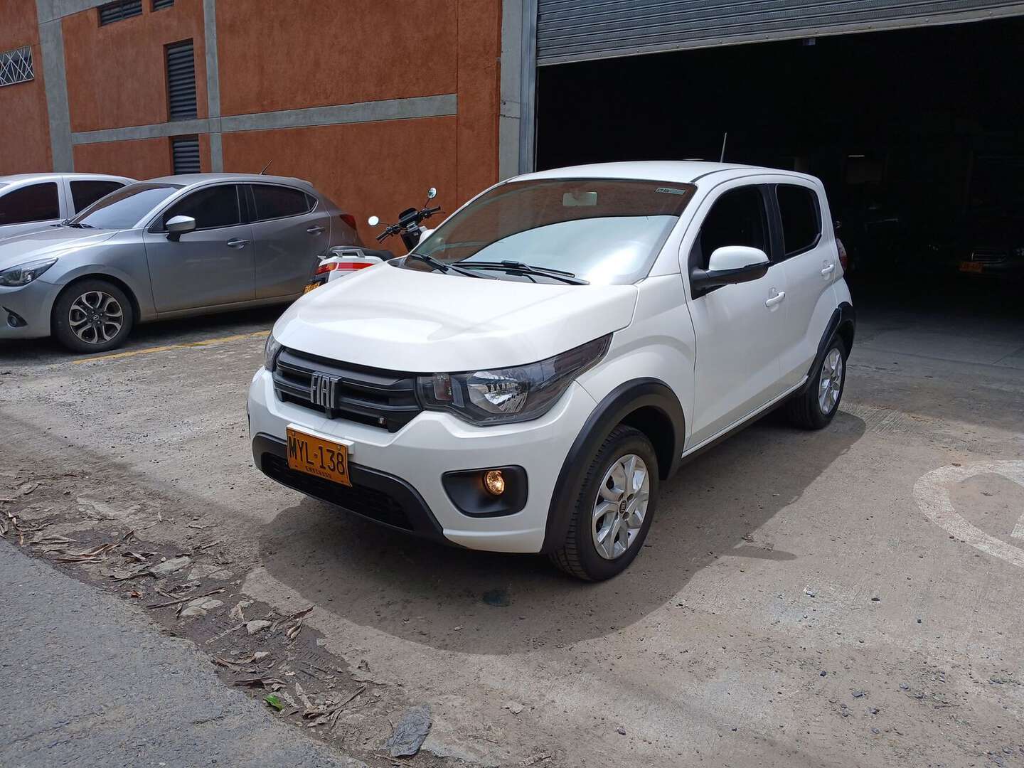 Fiat - Mobi - 2024