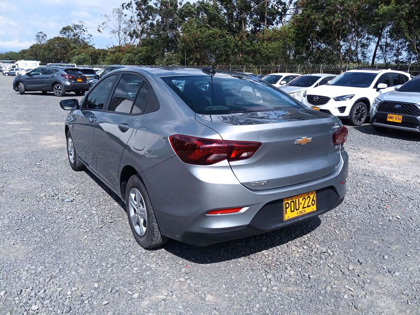 Chevrolet - Onix - 2025