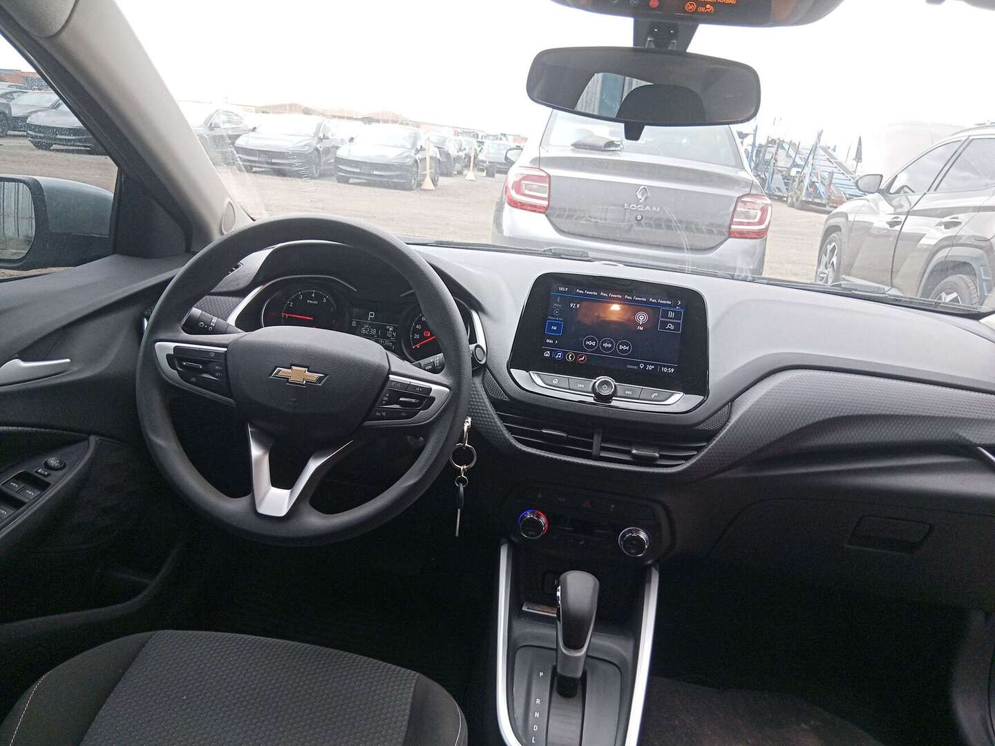 Chevrolet - Onix - 2025