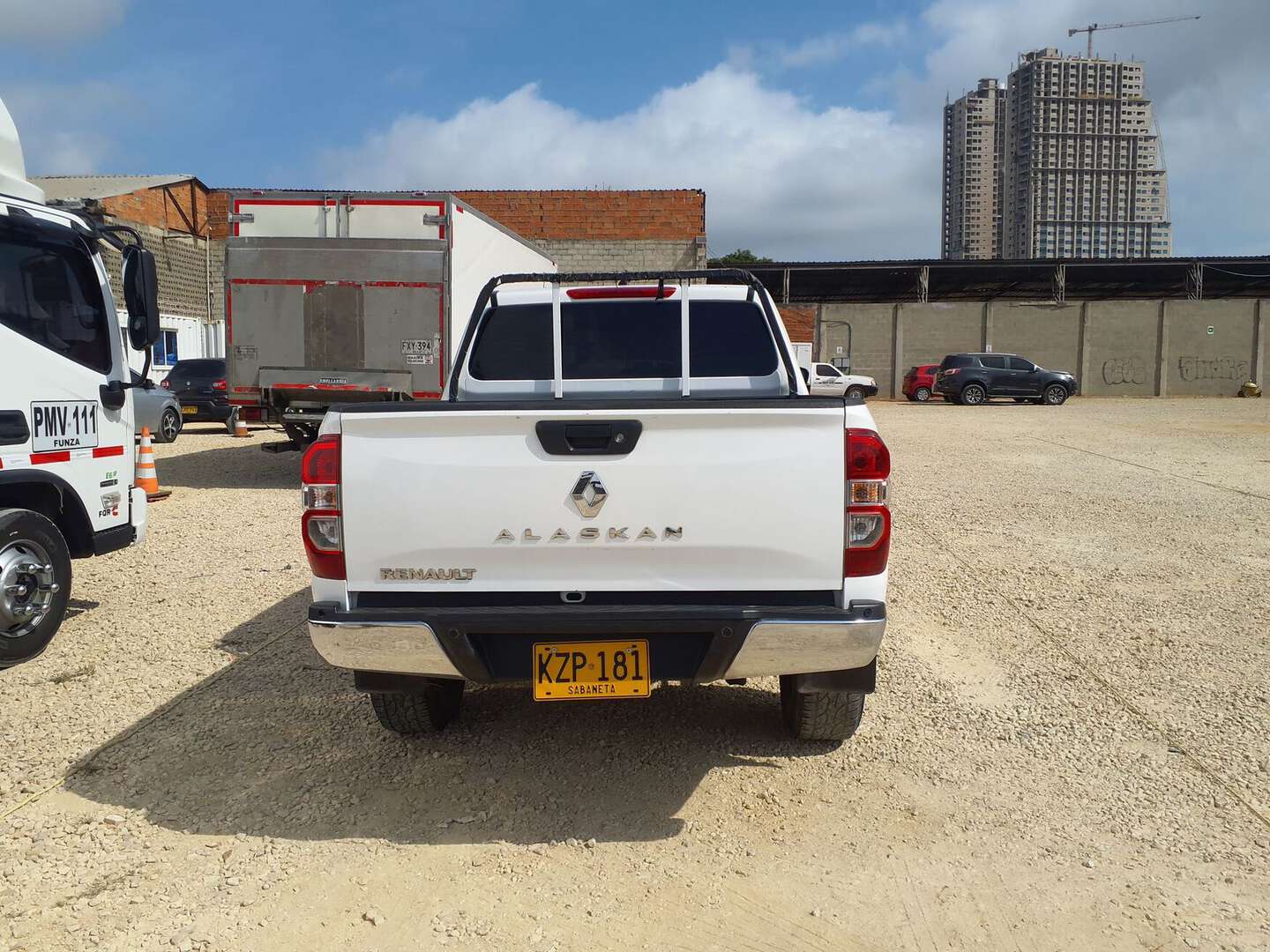 Renault - Alaskan - 2022
