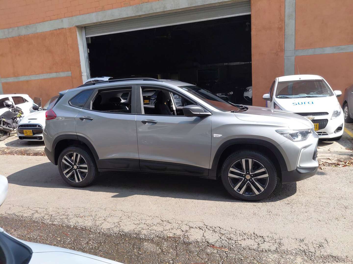 Chevrolet - Tracker - 2025