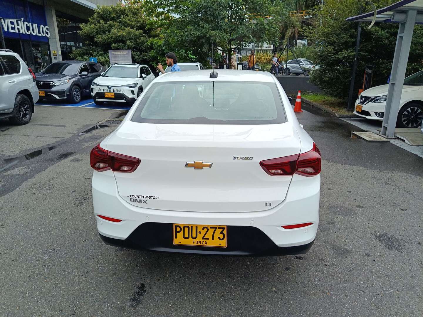 Chevrolet - Onix - 2025