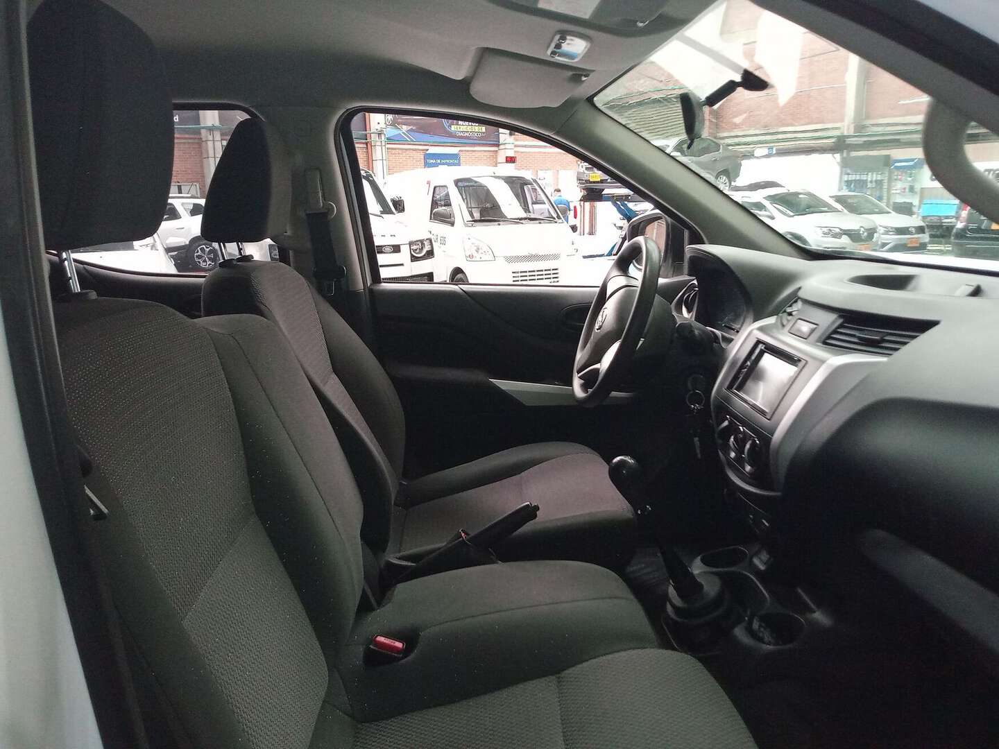 Nissan - Frontier - 2020