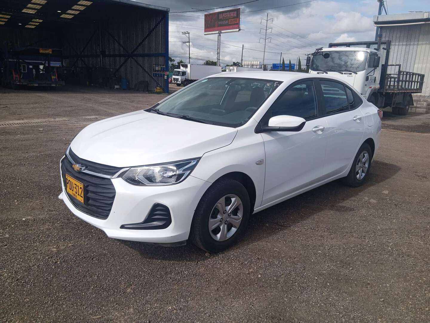 Chevrolet - Onix - 2025