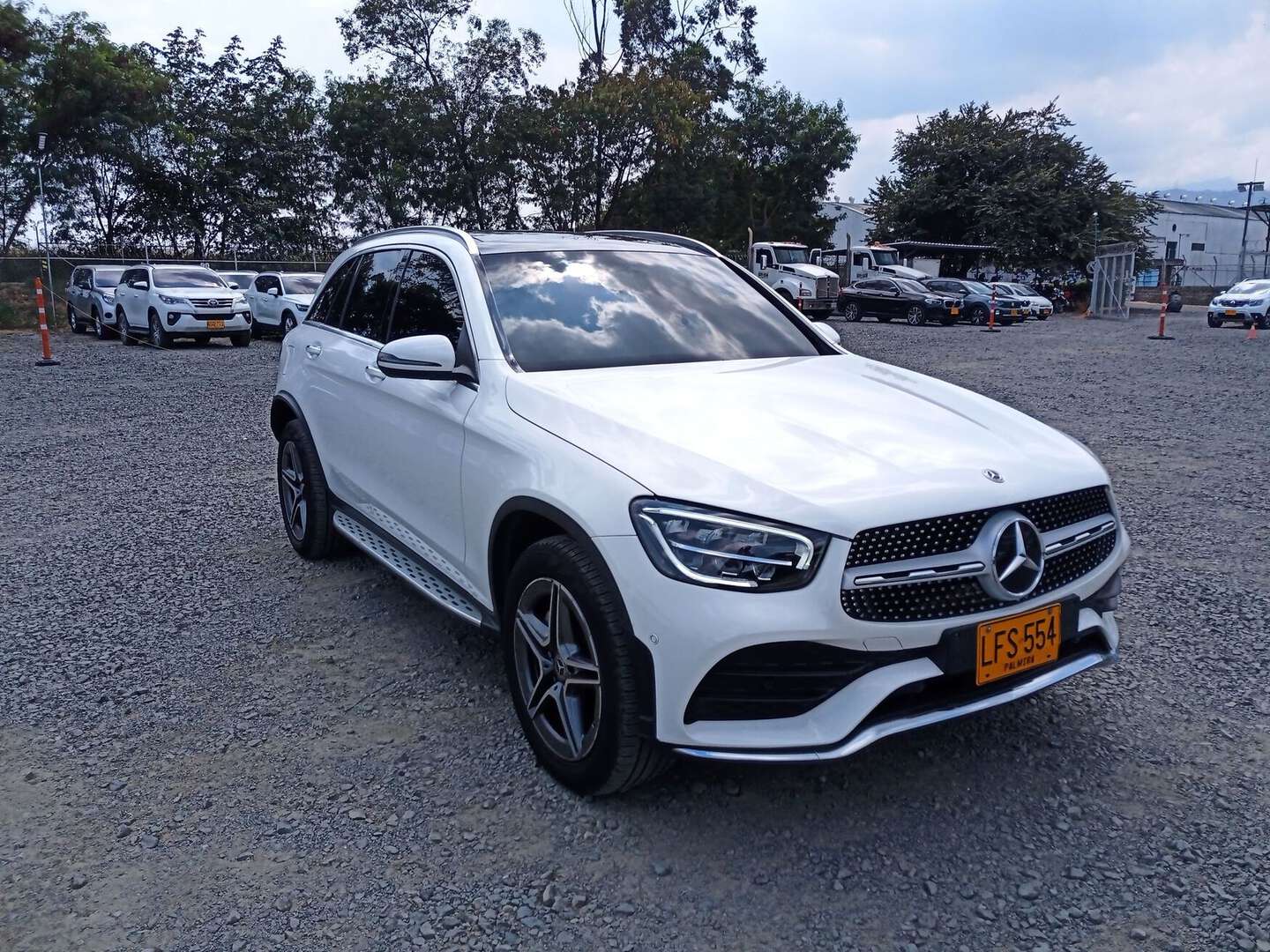 Mercedes Benz - GLC300E - 2022
