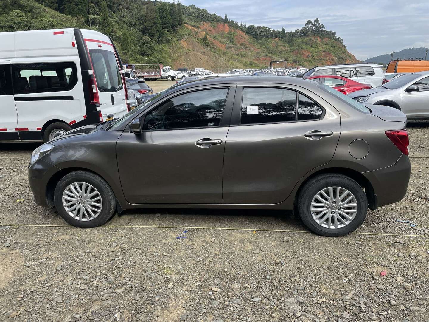 Suzuki - Swift - 2023