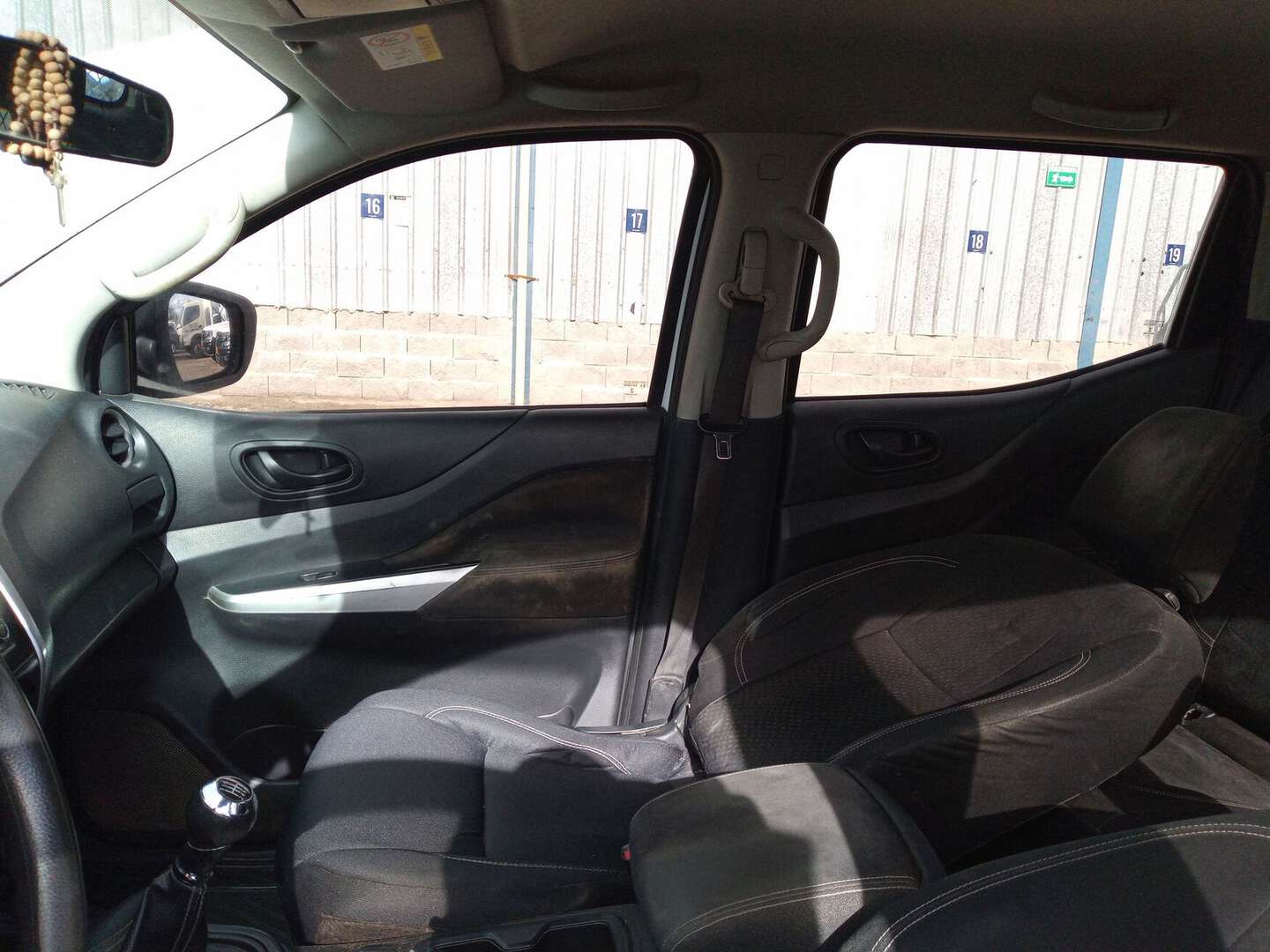 Nissan - Frontier - 2020