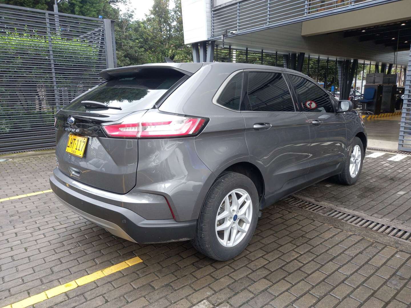 Ford - Edge - 2022