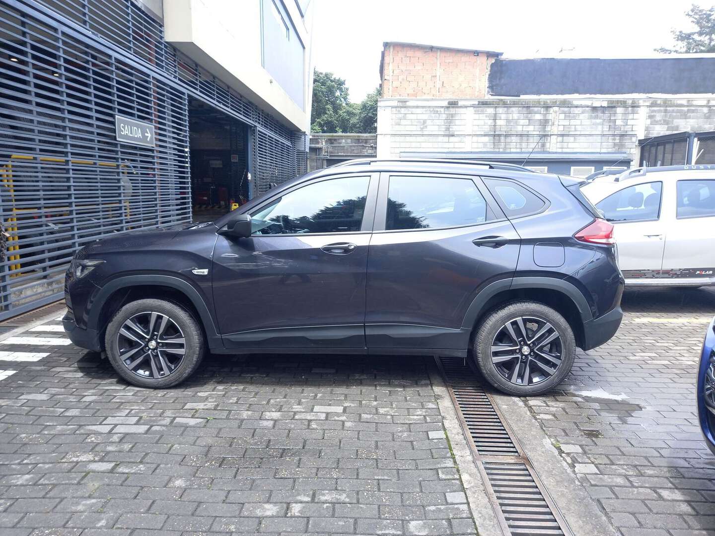 Chevrolet - Tracker - 2025