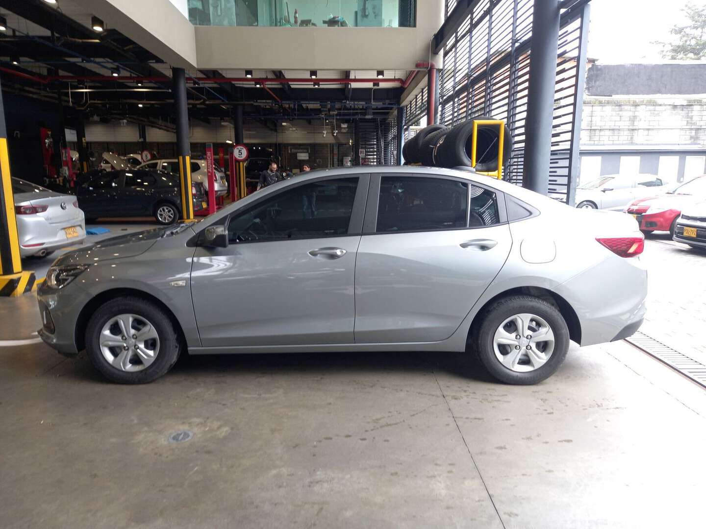 Chevrolet - Onix - 2025
