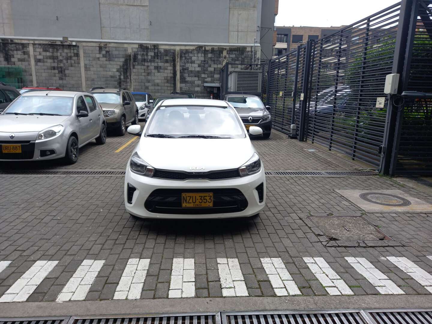 Kia - Soluto - 2025
