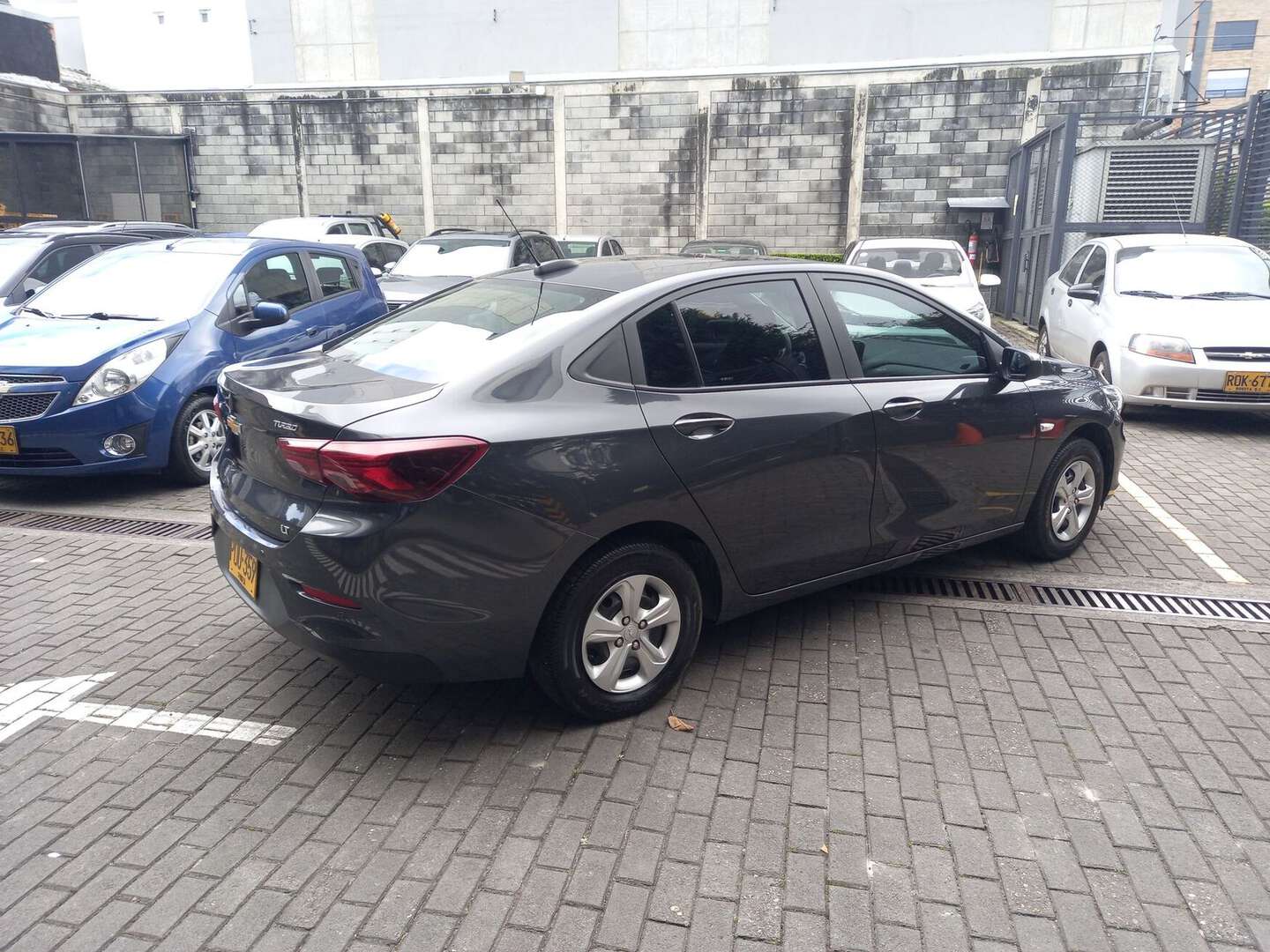 Chevrolet - Onix - 2025