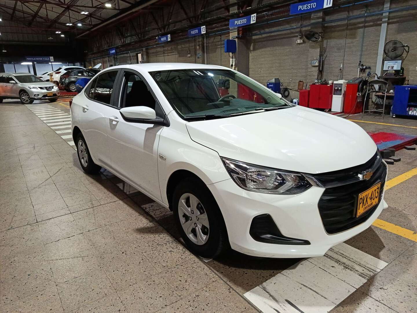 Chevrolet - Onix - 2025