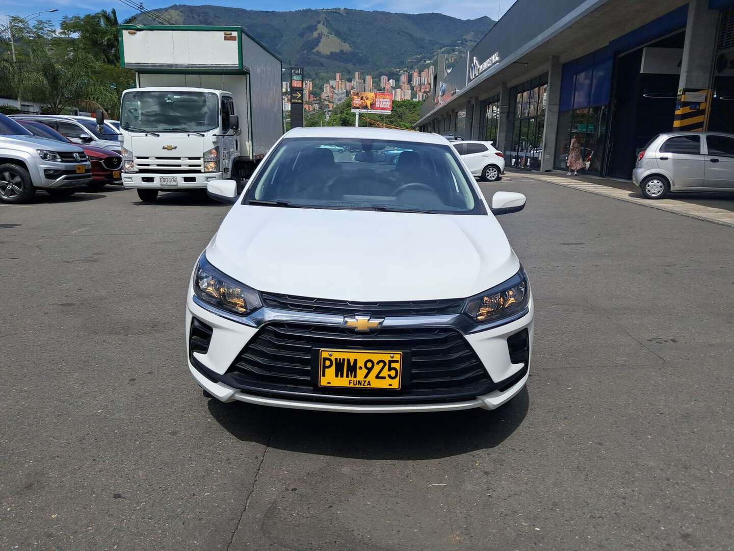 Chevrolet - Onix - 2026