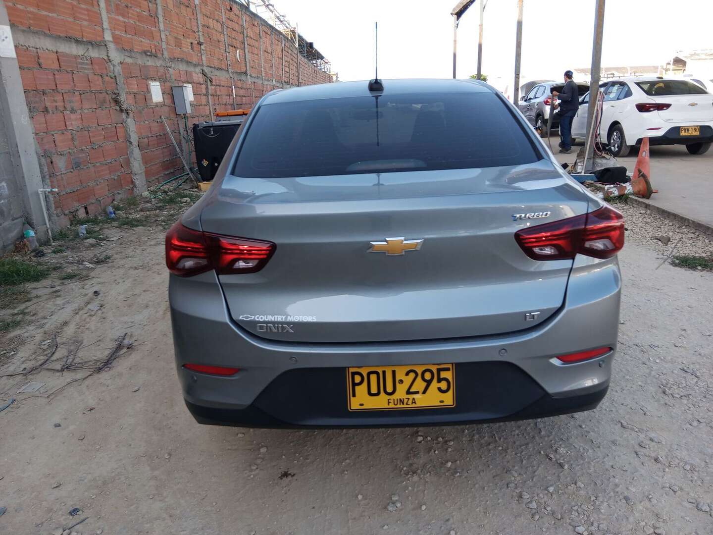 Chevrolet - Onix - 2025