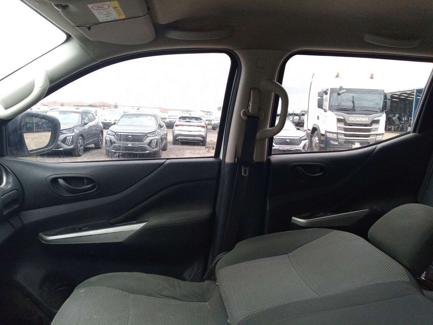 Nissan - Frontier - 2021
