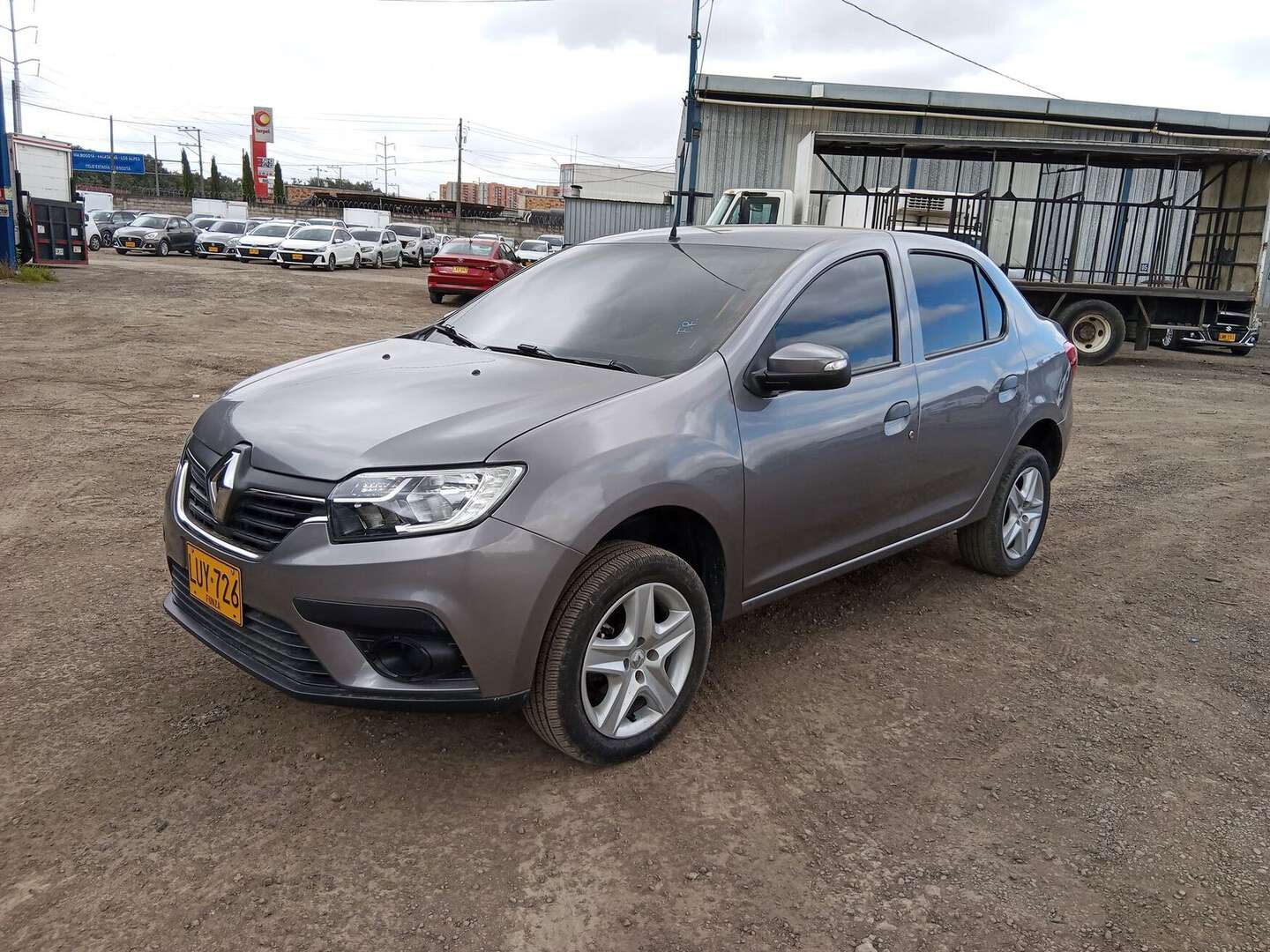 Renault - Logan - 2023