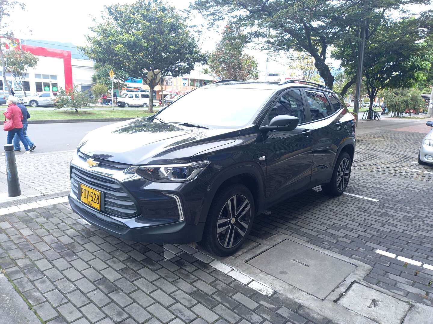 Chevrolet - Tracker - 2025