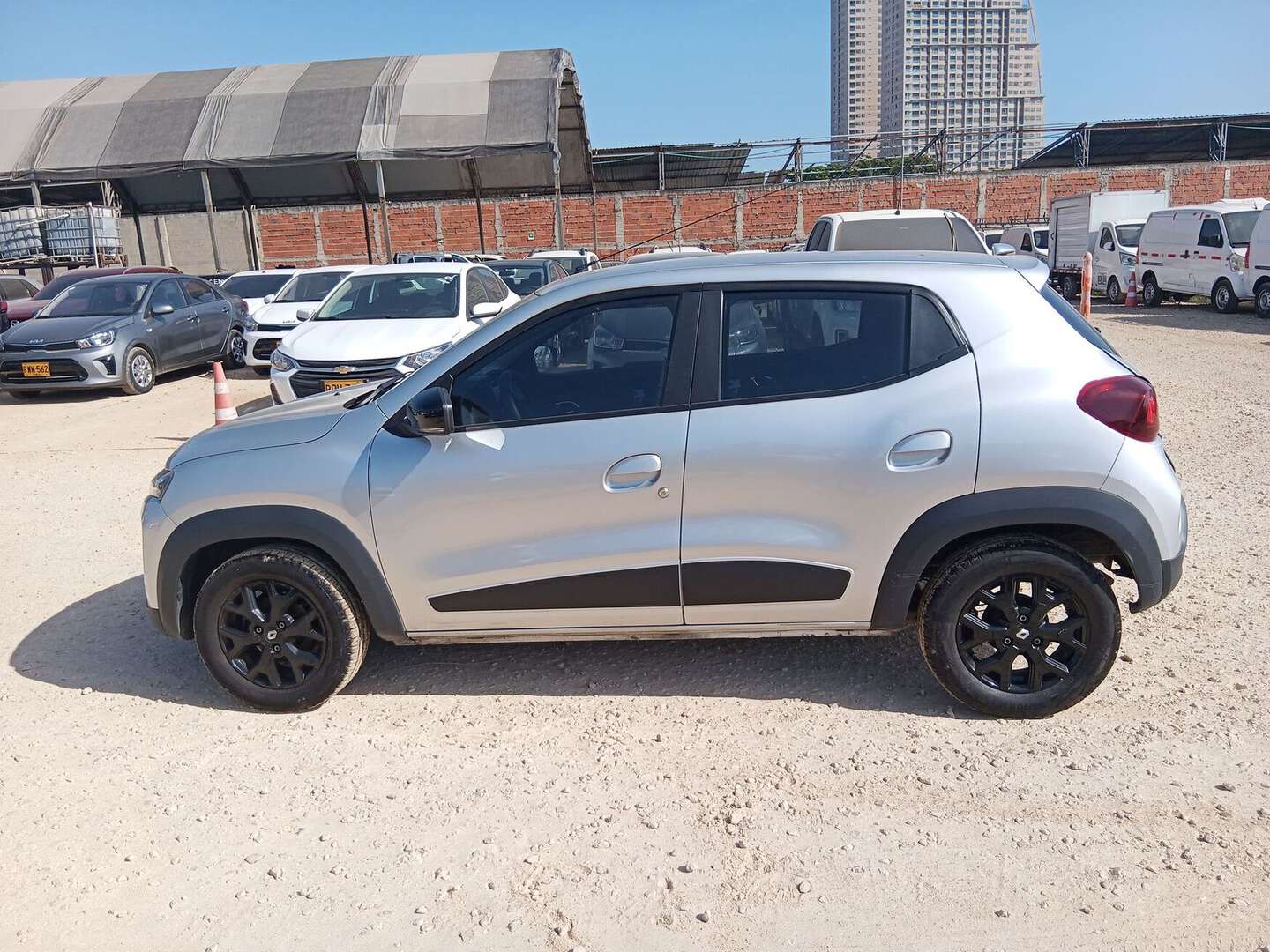Renault - Kwid - 2026