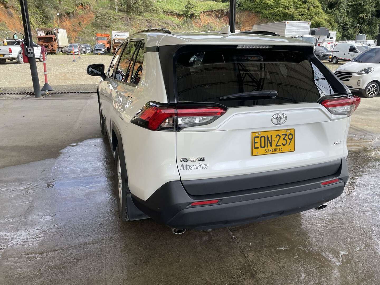 Toyota - RAV4 - 2020