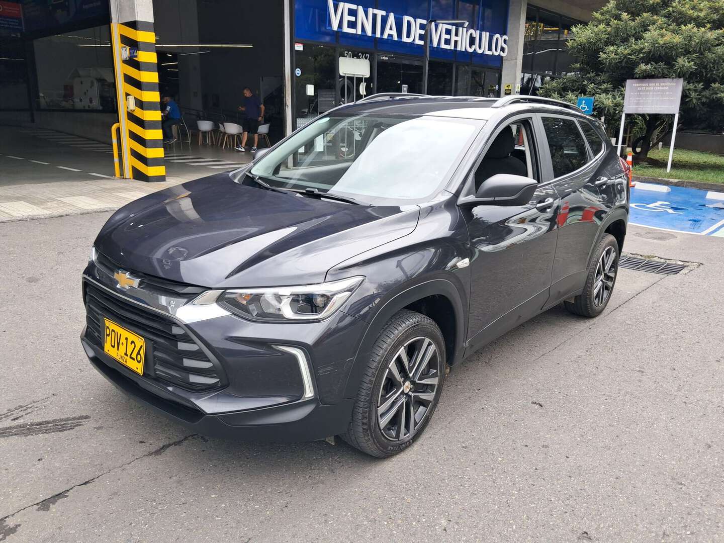 Chevrolet - Tracker - 2025