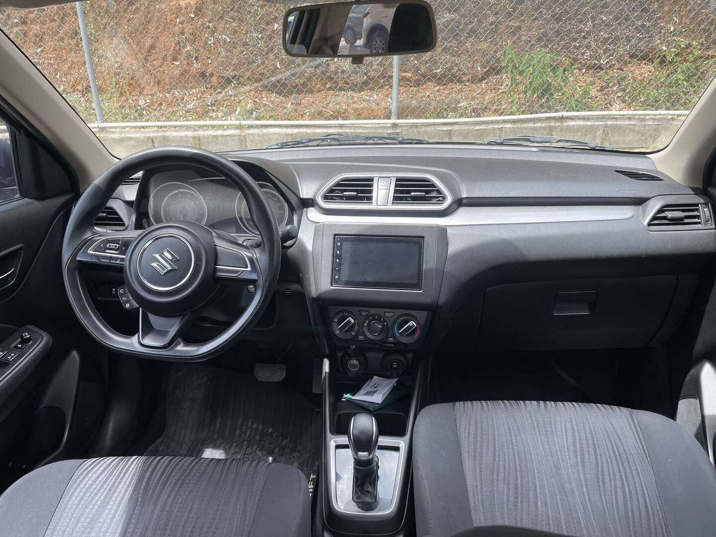 Suzuki - Swift - 2023