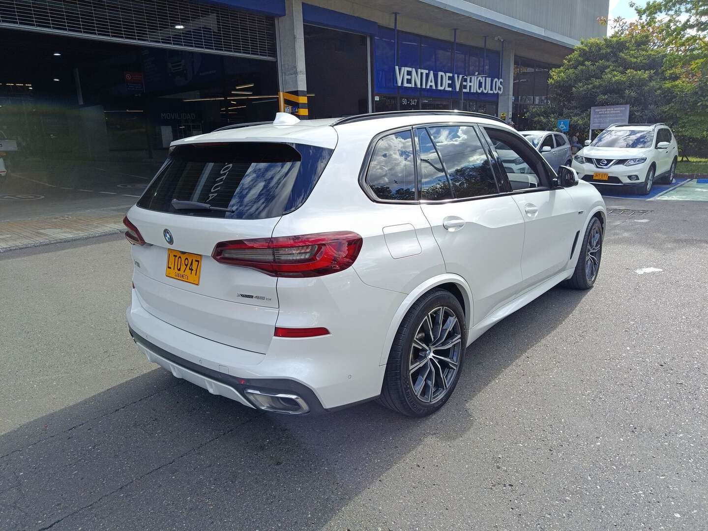 BMW - X5 - 2023