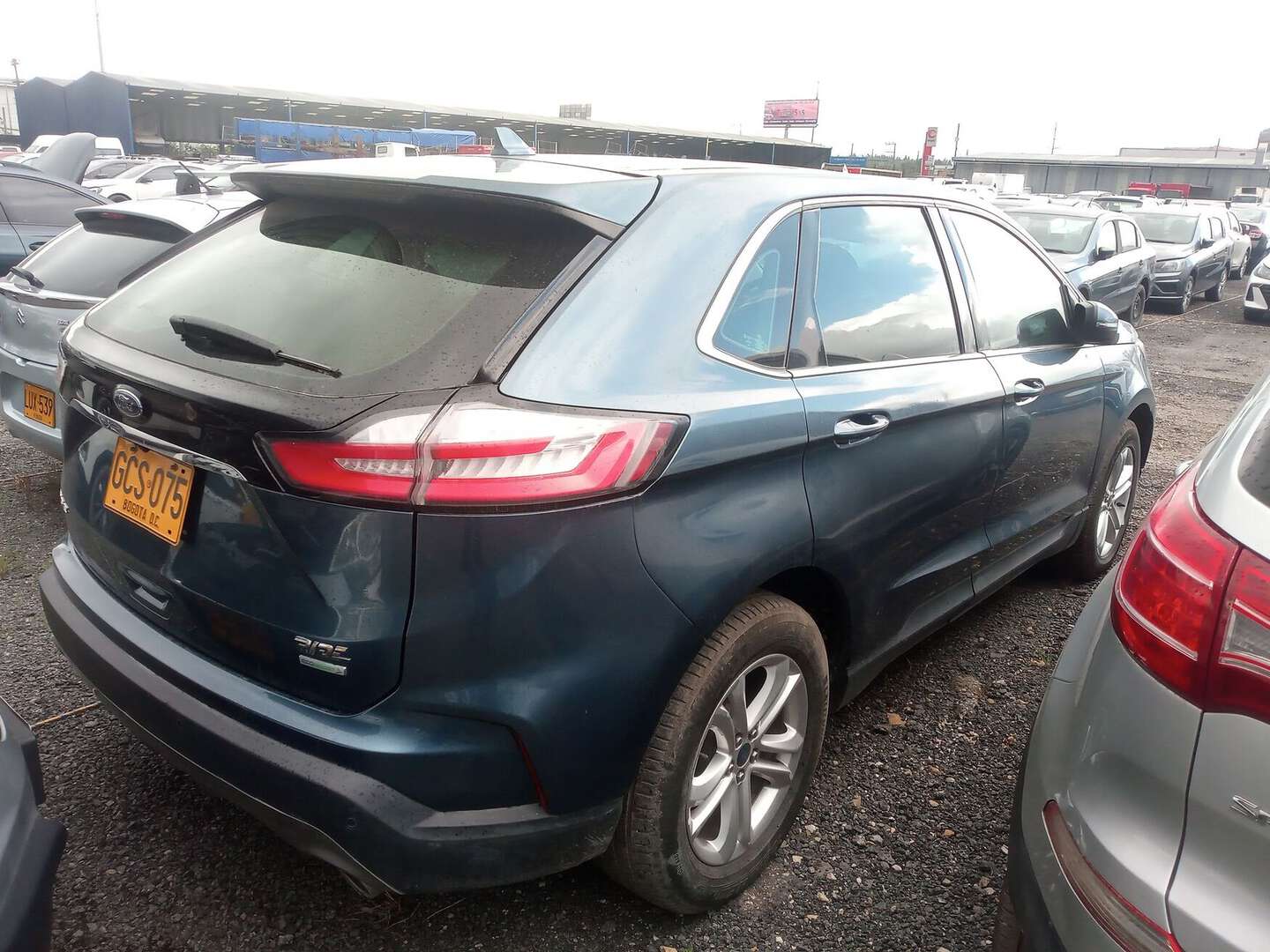 Ford - Edge - 2019