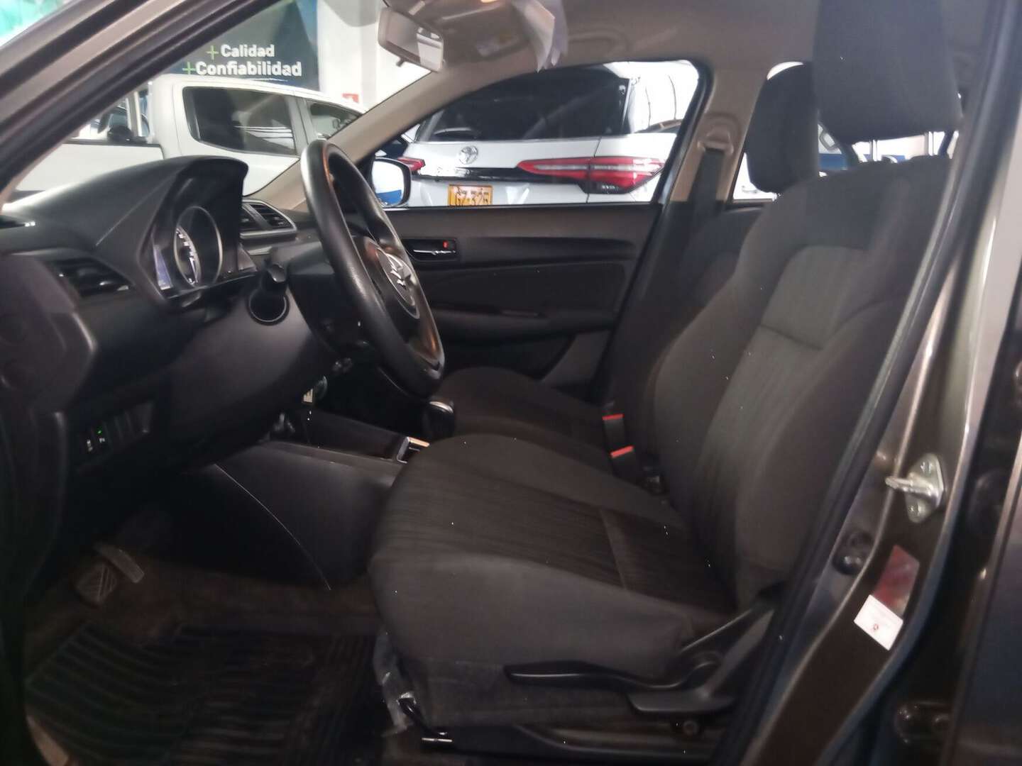Suzuki - Swift - 2023