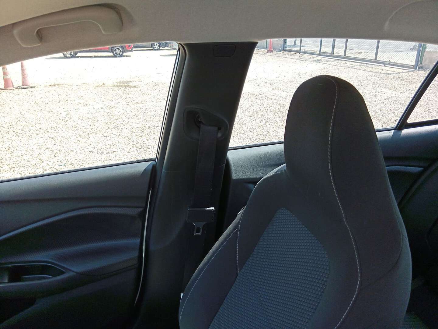 Chevrolet - Onix - 2025