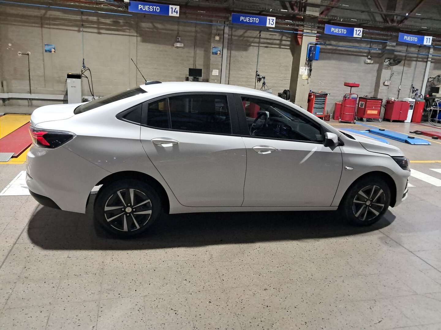 Chevrolet - Onix - 2026