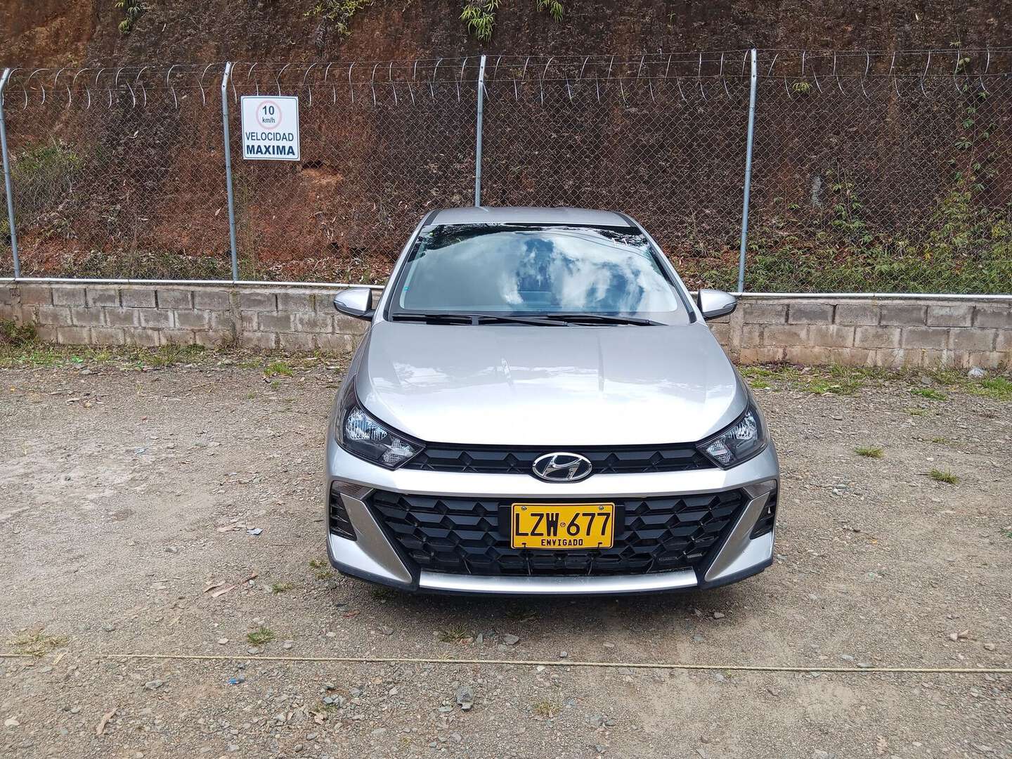 Hyundai - HB20S Accent - 2024