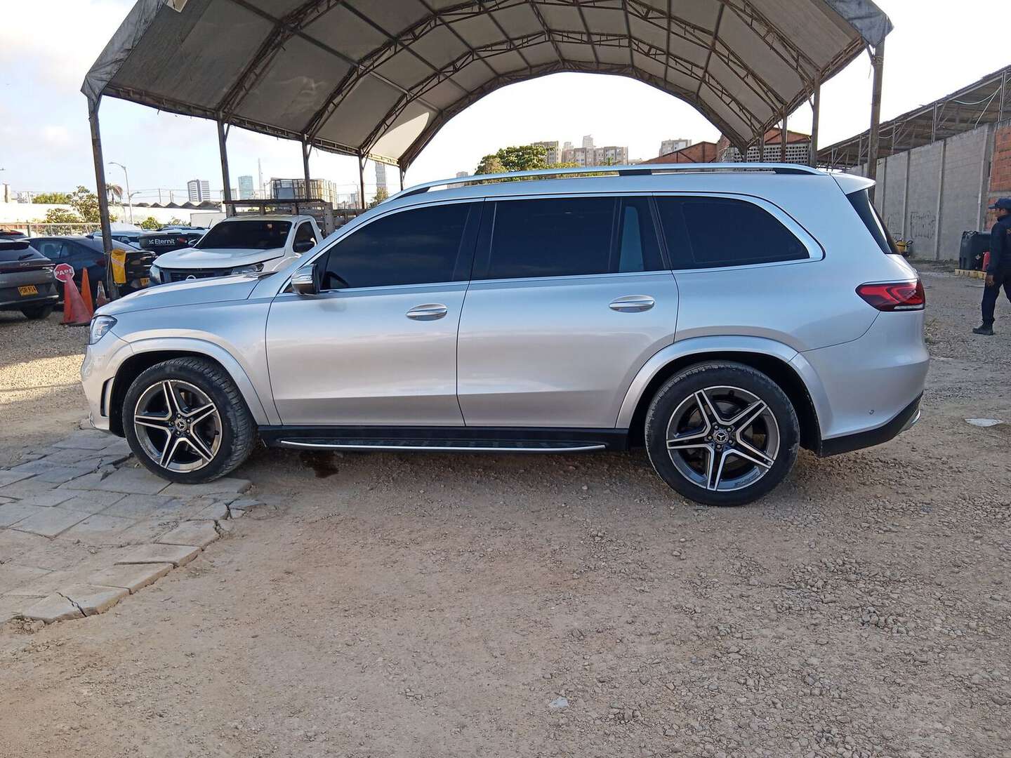 Mercedes Benz - GLS450 - 2022