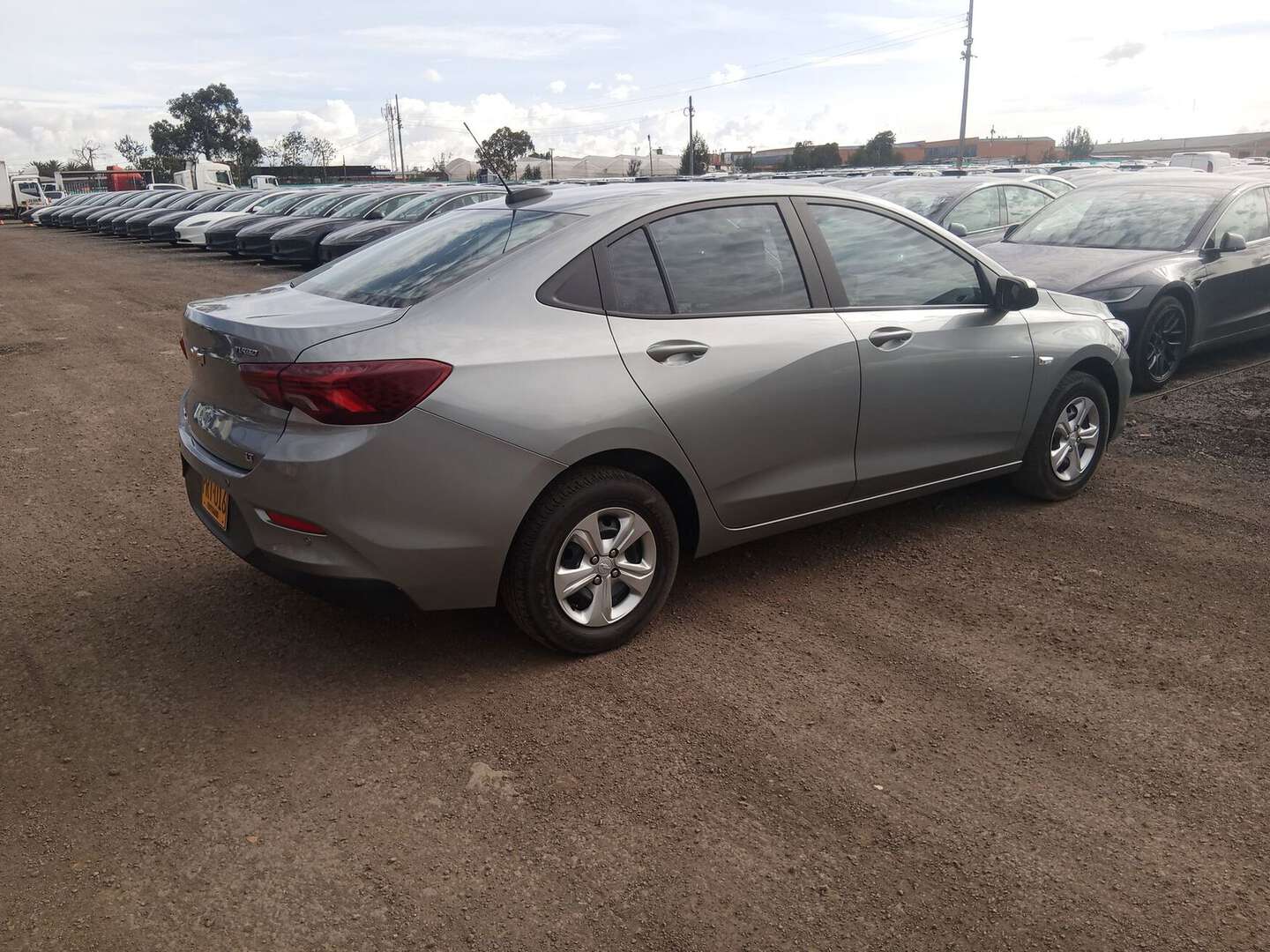 Chevrolet - Onix - 2025