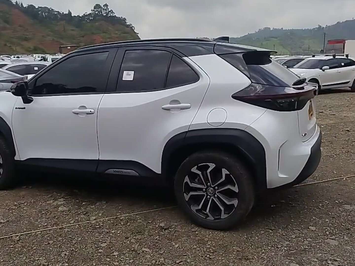 Toyota - Yaris - 2024