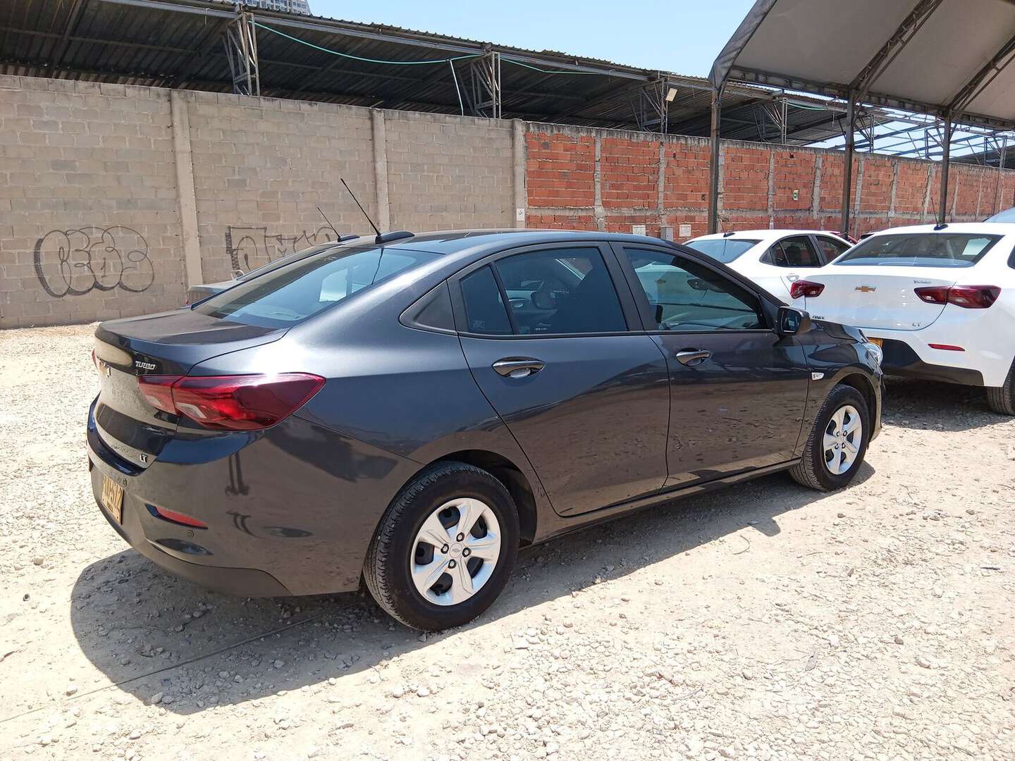 Chevrolet - Onix - 2025