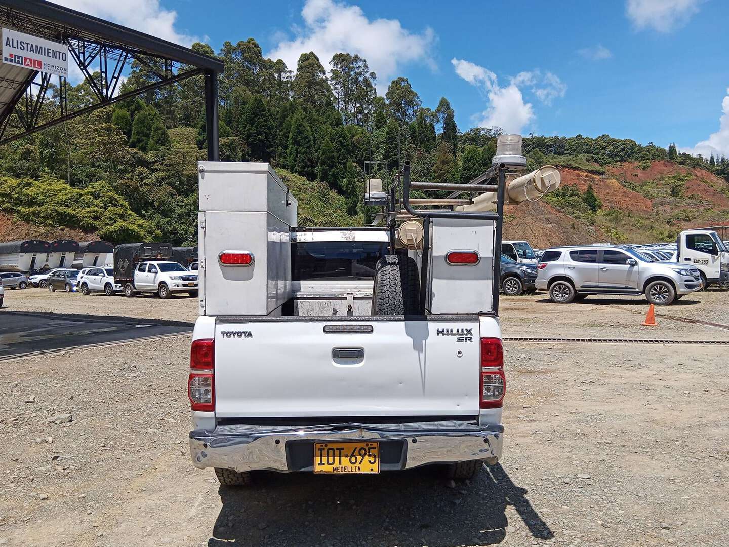 Toyota - Hilux - 2016