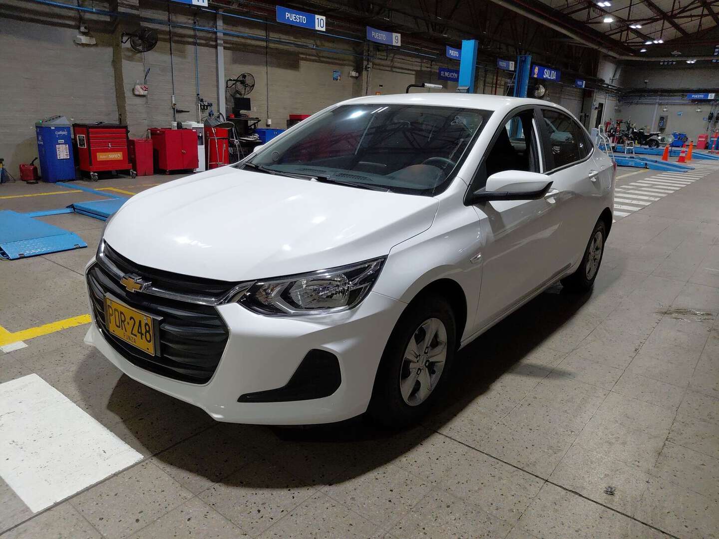 Chevrolet - Onix - 2025