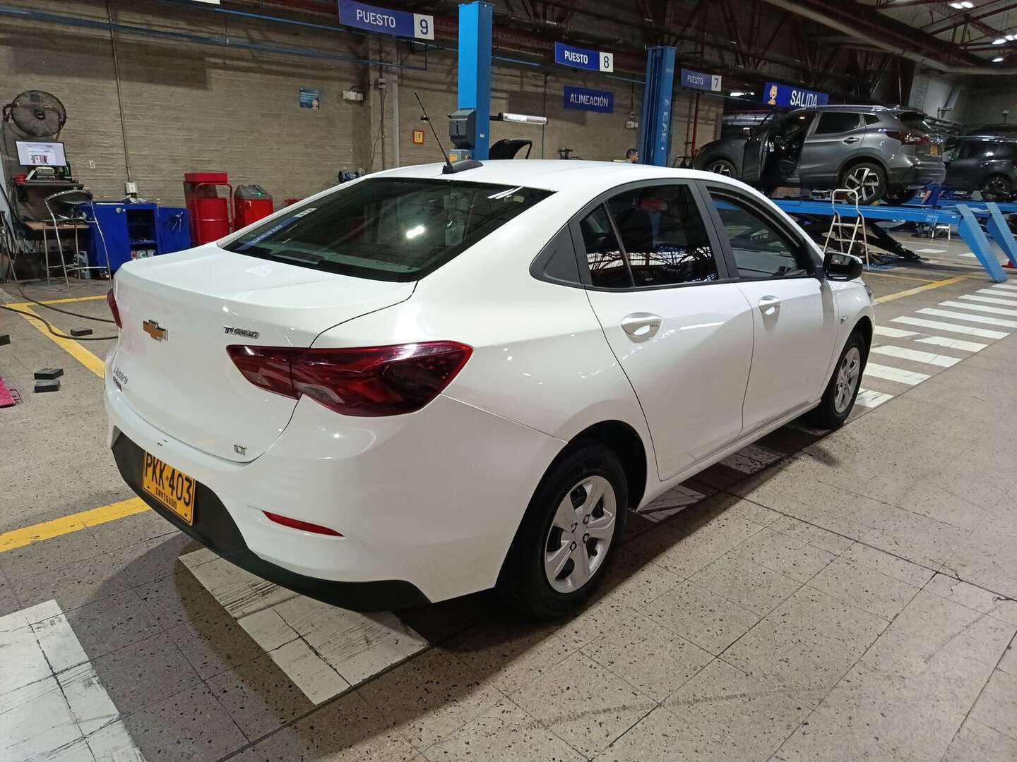 Chevrolet - Onix - 2025