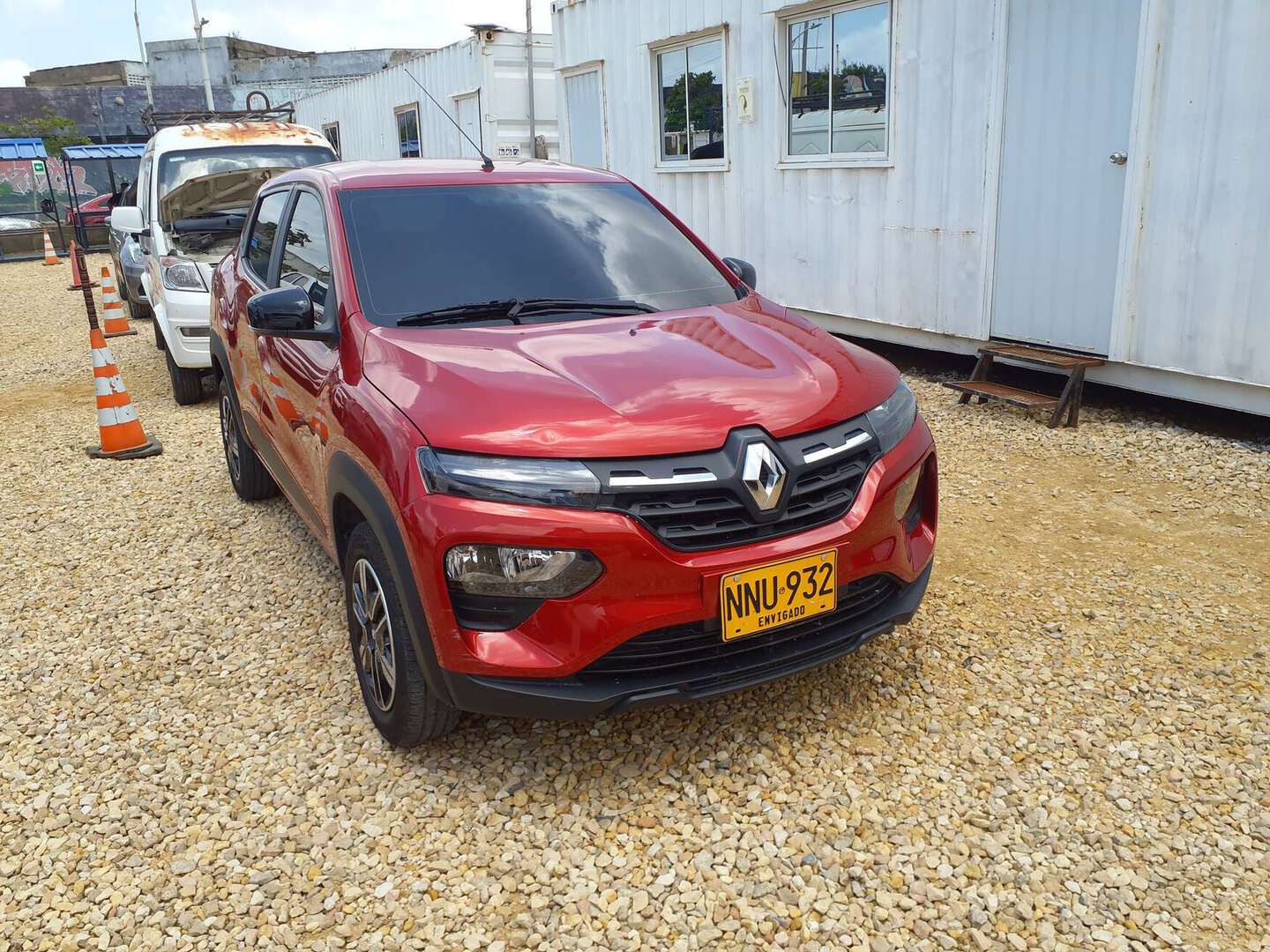 Renault - Kwid - 2025