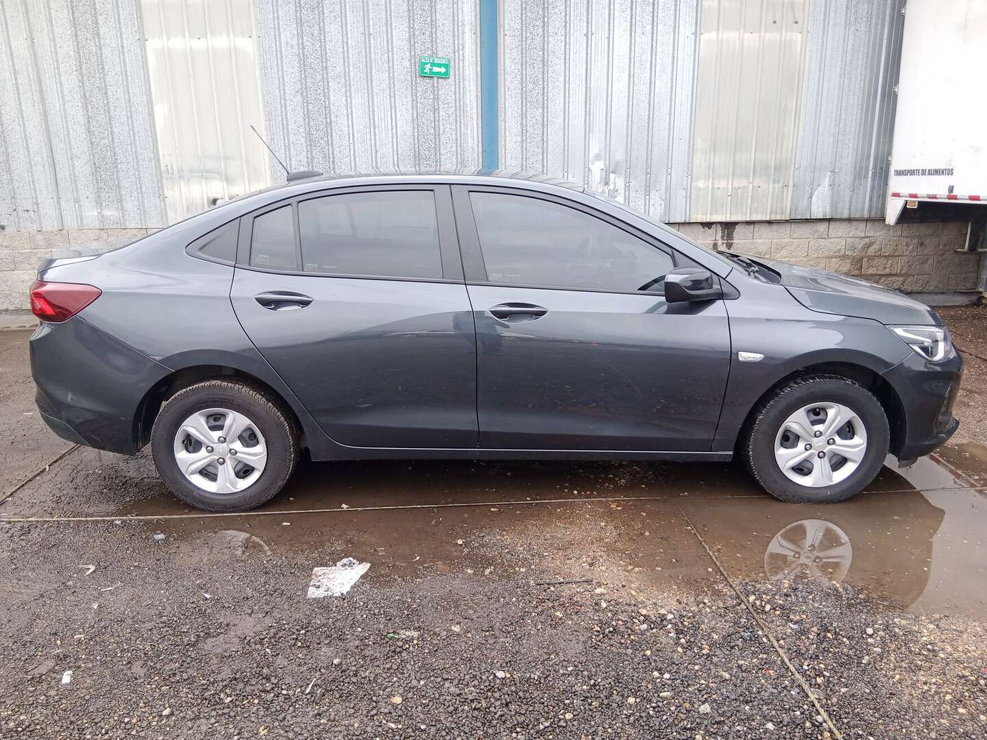 Chevrolet - Onix - 2025