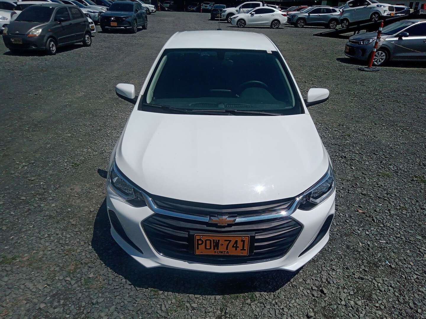 Chevrolet - Onix - 2025