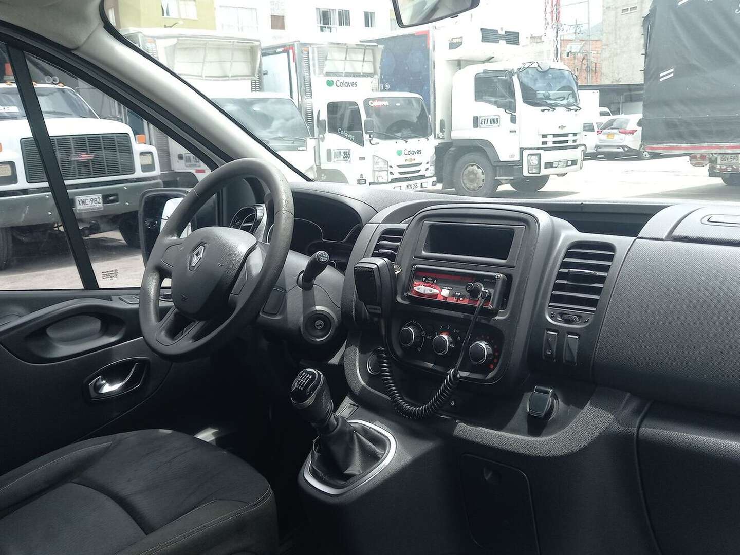Renault - Trafic - 2021