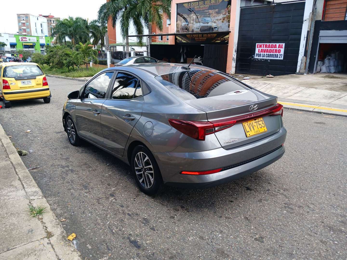 Hyundai - HB20S Accent - 2024