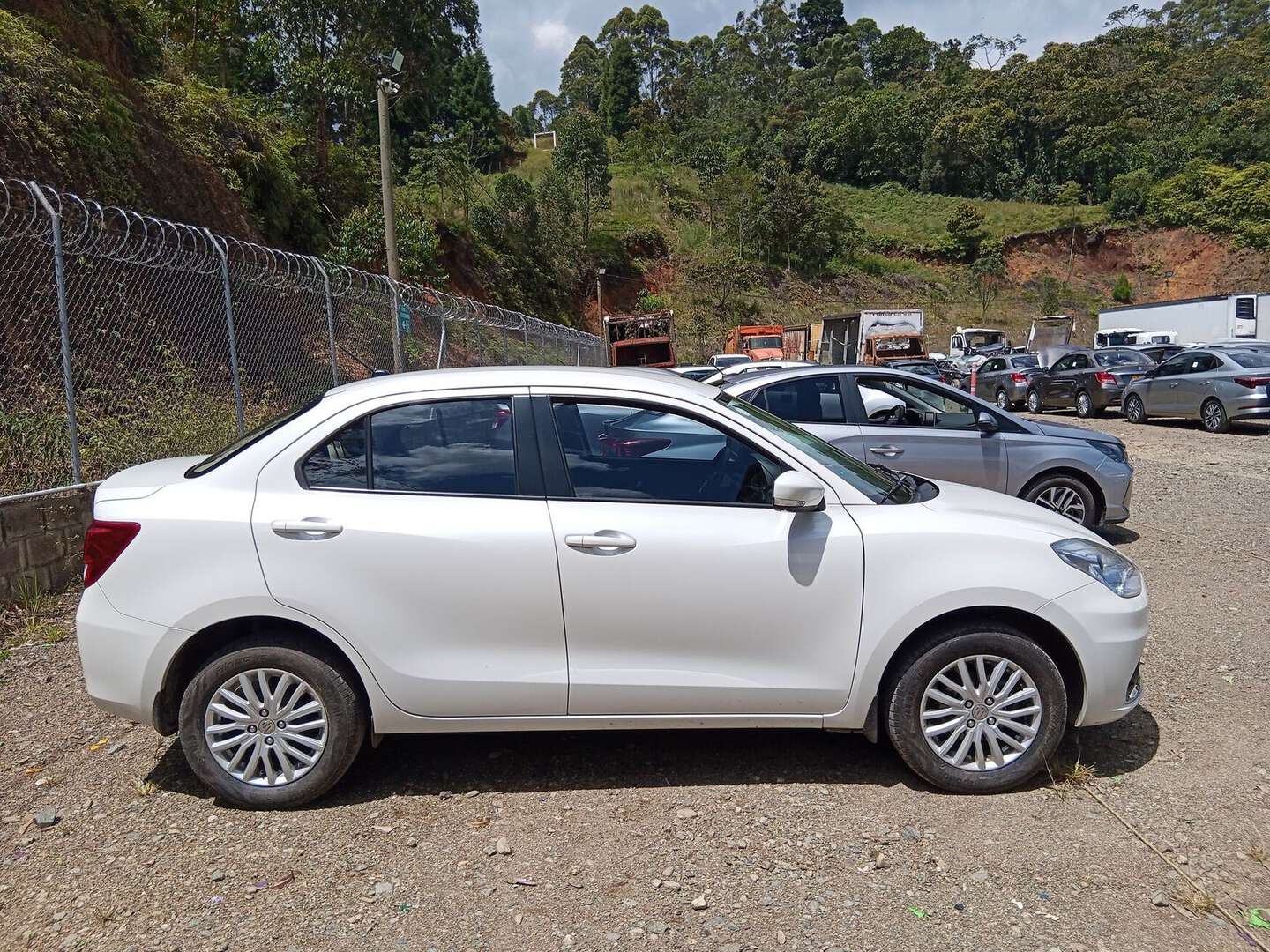 Suzuki - Swift - 2023