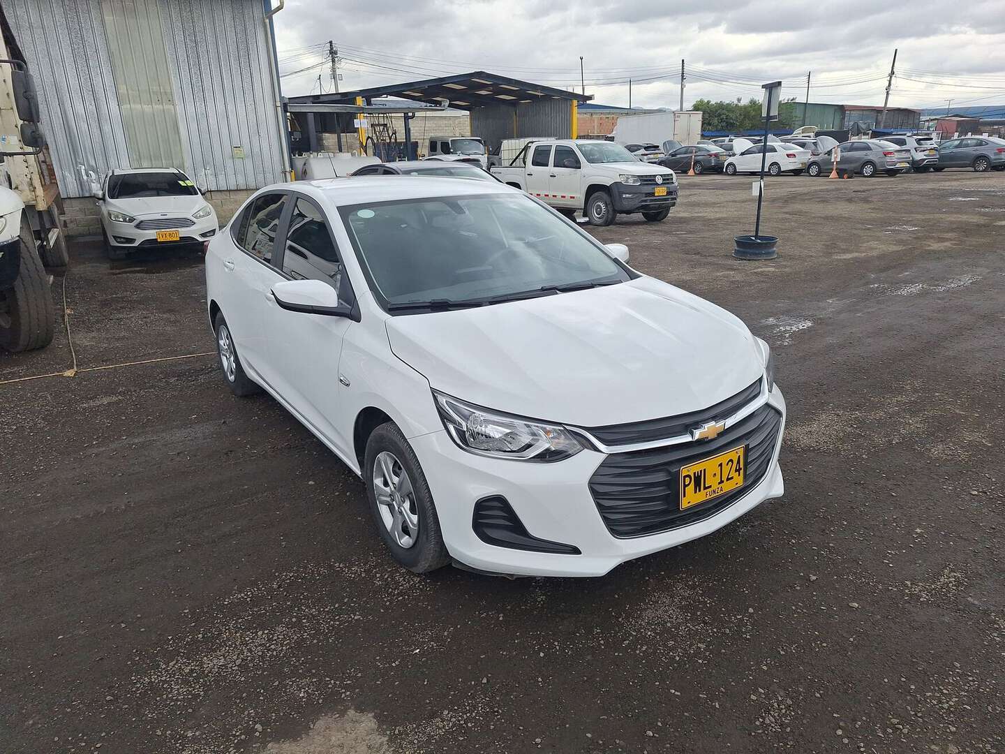 Chevrolet - Onix - 2025