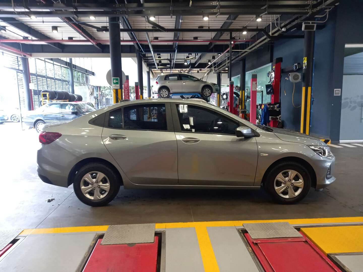 Chevrolet - Onix - 2025