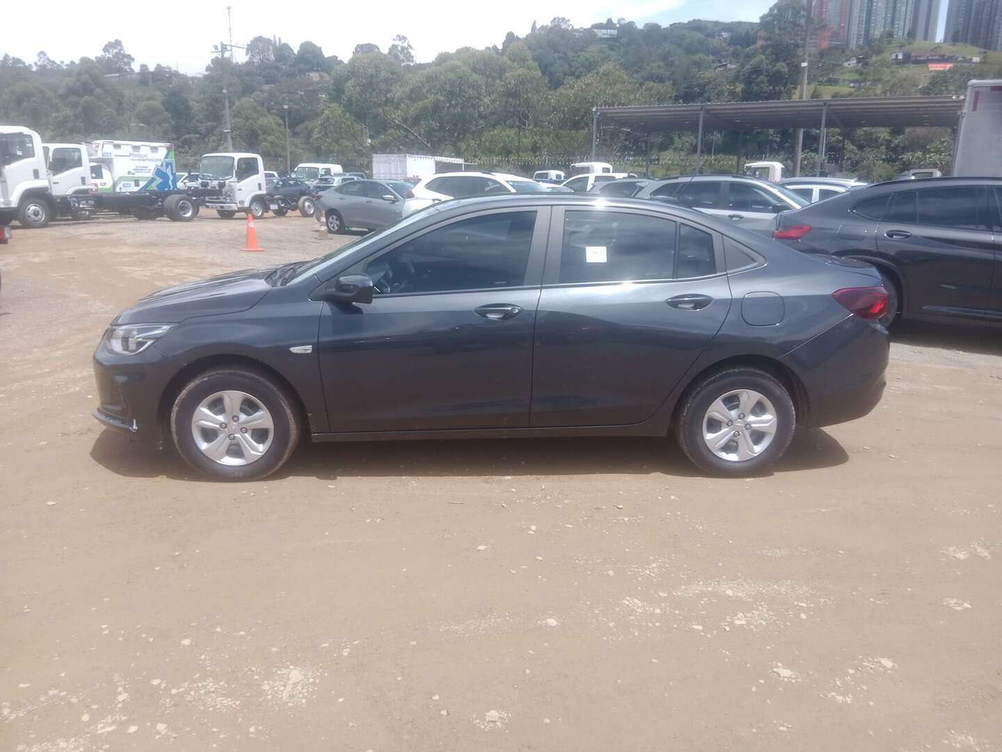 Chevrolet - Onix - 2025