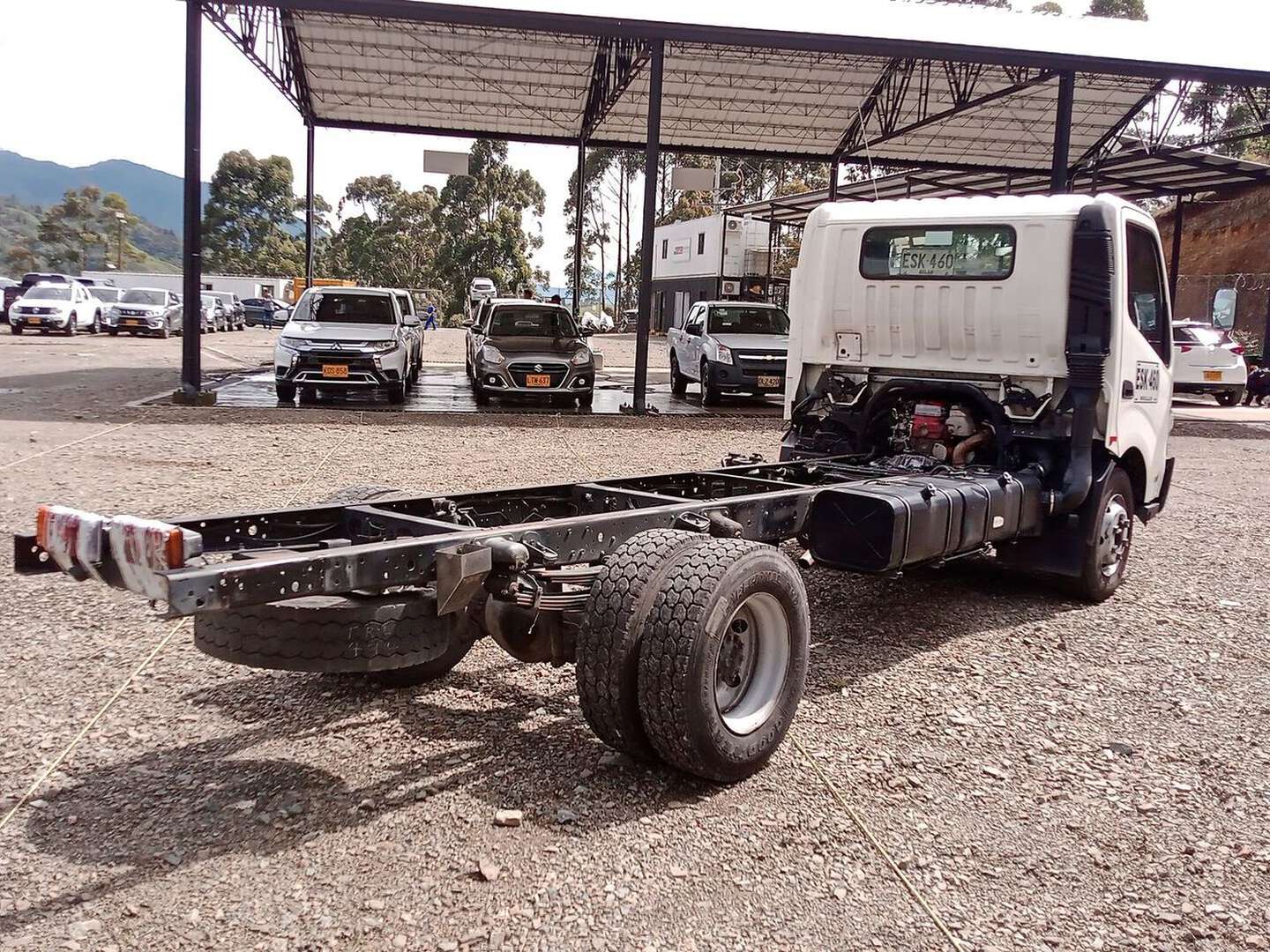 Hino - Dutro - 2017